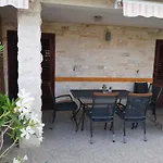 Stonewood Dalmacija Appartamento Primošten