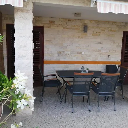 Stonewood Dalmacija Apartment Primosten