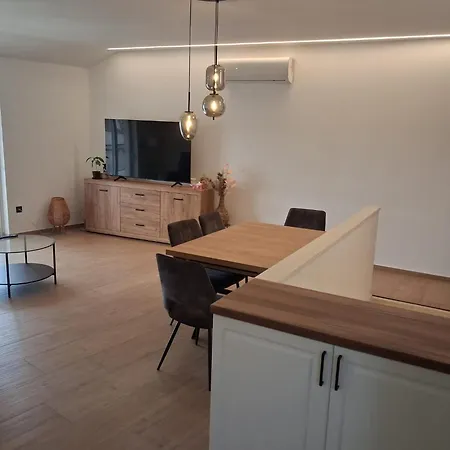 Apartment Stonewood Dalmacija *