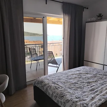 Stonewood Dalmacija * Primošten
