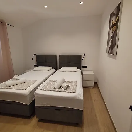 Stonewood Dalmacija *